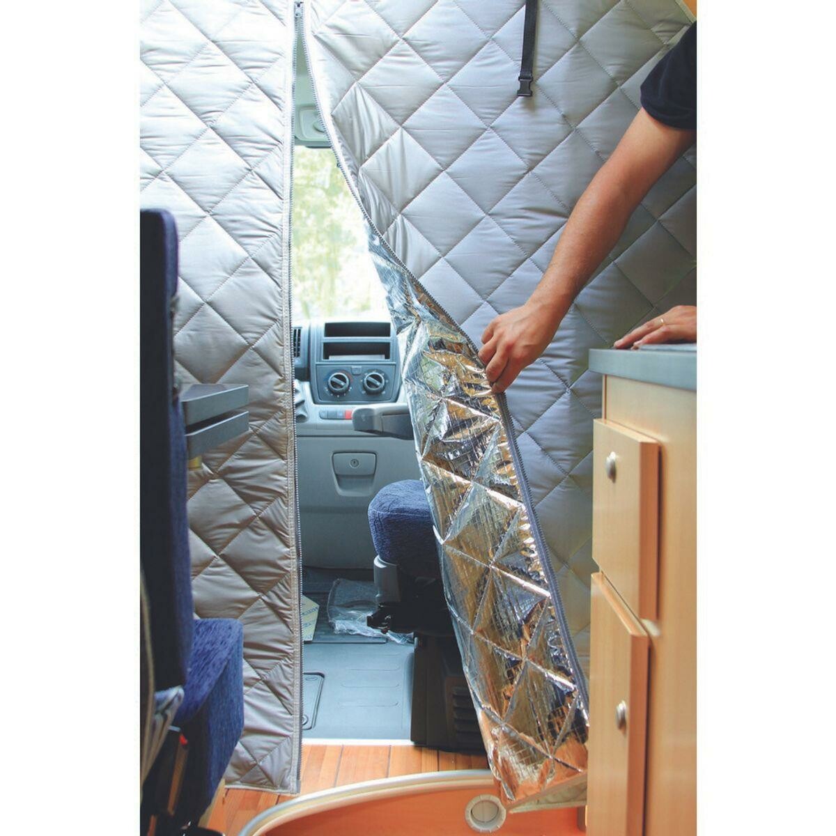 RV Bölücü İzolasyon Perdesi Is - Curtain Curtain incelemesi ve fiyatı